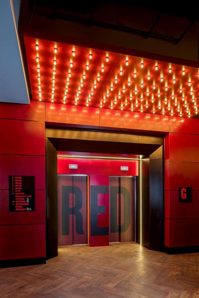 Radisson Red Hotel, Ліверпуль Інтер'єр фото